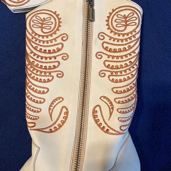 NEW Anthropologie Italian Cowboy boots cream with stitching size 7 (37.5) - Picture 9 of 9
